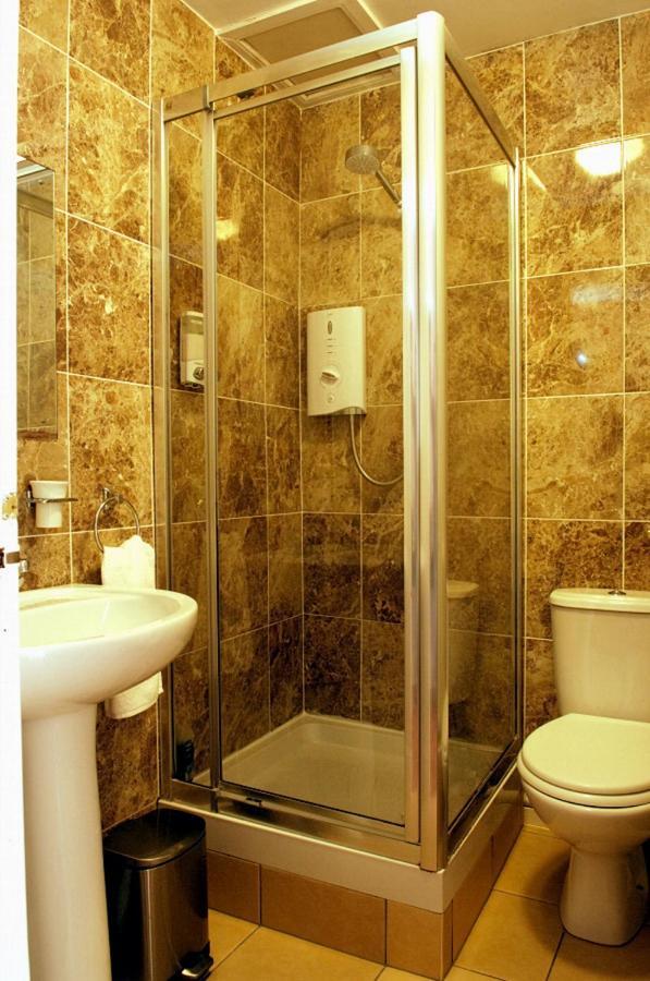Pitt Street Apartment Beautiful Spacious Apartment Free Parking And Free Sanitizer Единбург Екстер'єр фото