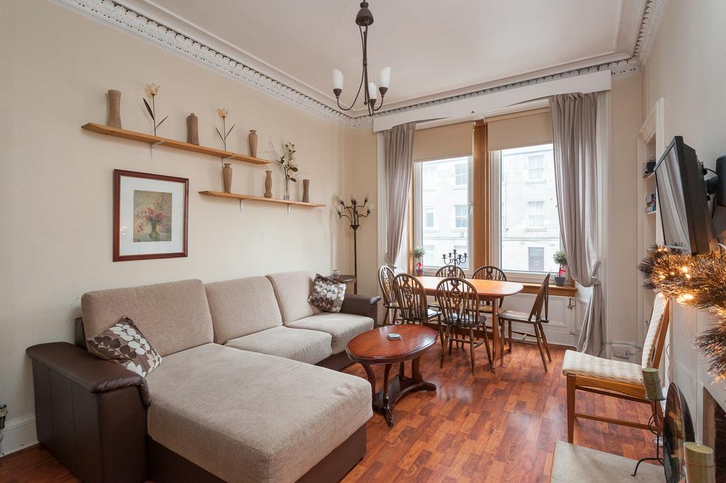 Pitt Street Apartment Beautiful Spacious Apartment Free Parking And Free Sanitizer Единбург Номер фото